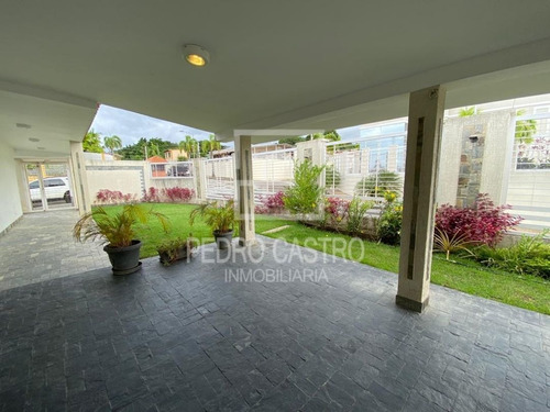 Imagen 13 de 14 de Pedro Castro Inmobiliaria Tiene Para Ti Casa Urbanización Las Cornisas, Villa Alianza, Puerto Ordaz #@pedro_castroj #compraventa #bienesyraices #target