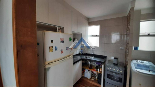 Imagem 11 de 19 de Apartamento Com 3 Dormitórios À Venda, 58 M² Por R$ 170.000,00 - Coliseu - Londrina/pr - Ap0787