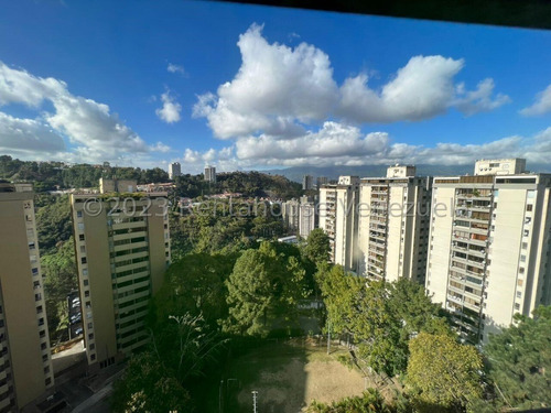 Apartamento En Venta Mls #23-19665 - Bi