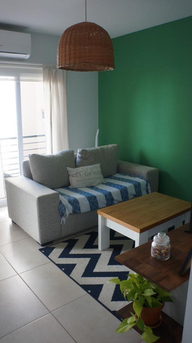 Imagen 10 de 21 de Muy Lindo Departamento Luminoso Y Residencial