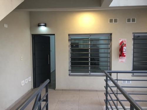 Venta Departamento De 2 Ambientes A Estrenar En 2do Piso