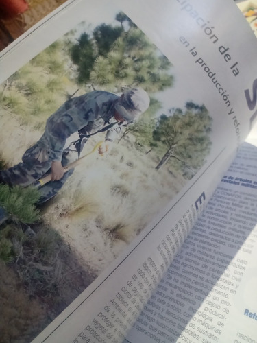 Imagen 5 de 5 de Revista Del Ejército Y Fuerza Aérea Mexicanos Sedena 2010