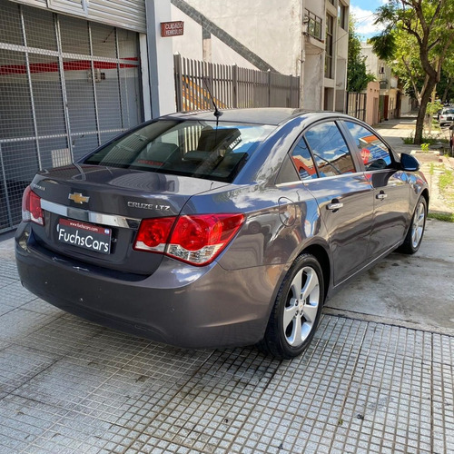 Chevrolet Cruze 1.8 Ltz Mt 4 P