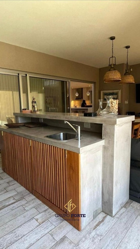 Casa De Categoria En Venta En Country Valle Del Golf