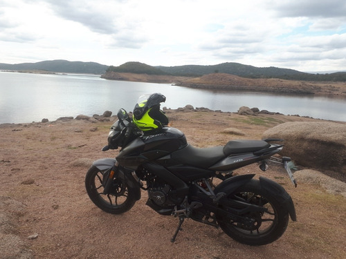 Imagen 6 de 15 de Bajaj Ns 200