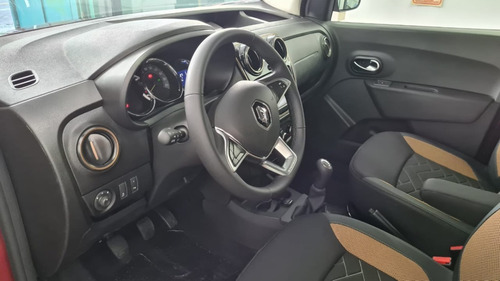 Imagen 8 de 25 de Renault Kangoo Stepway 0km #vh
