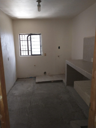 Imagen 13 de 14 de Casa En Calle Cerro Del Peñon, Encinos De La Silla
