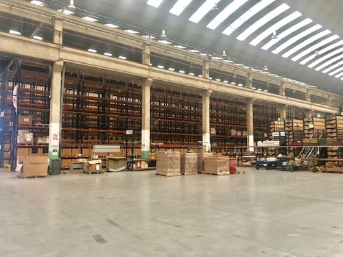 Imagen 3 de 4 de Nave Industrial De 4000m2 En El Triángulo