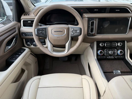 GMC Yukon 6.2 Denali 8 Vel Awd At