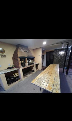 Casa En Venta En San Miguel De Tucumán