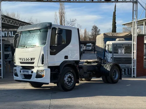 Iveco Tector 170 E28 2018 Camion Tractor Rentaltrucks Vial
