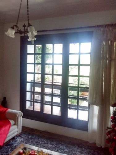 Casa Em Cavalhada Com 3 Dormitórios - Mi17164