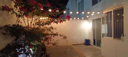 Casa En Renta Amueblada 3 Recámaras En Zakia
