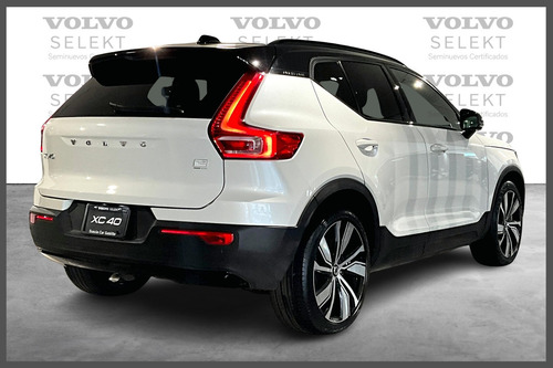 Volvo XC40 5p Recharge BEV