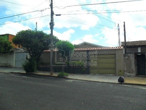 Imagem 1 de 5 de Venda De Casas / Padrão Na Cidade De Araraquara 7709