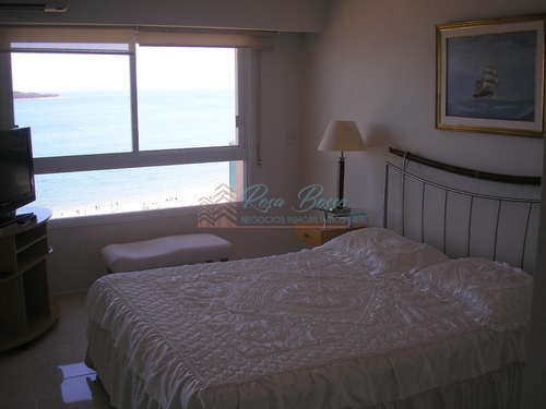 Apartamento En Mansa, 3 Dormitorios *- Ref: 1935