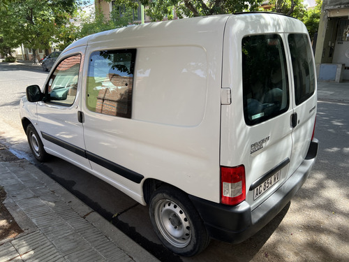 Peugeot Partner 1.4 Furgon Confort 5as