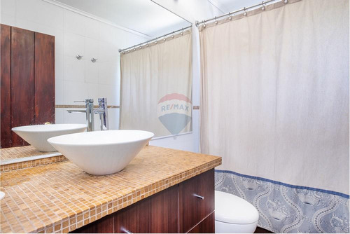 Casa 7d - 4b Calle Irlanda En Las Condes.