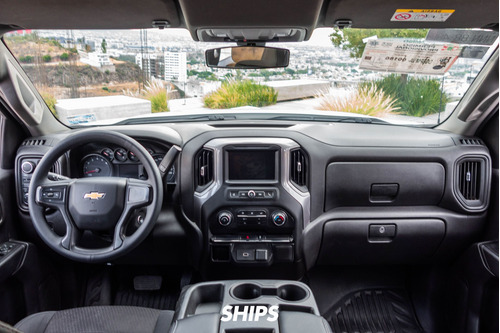 Chevrolet Silverado 4.3 V6 2500 Wt Doble Cabina 4x4 At