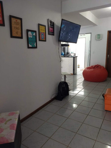 Casa Em Centro Com 2 Dormitórios - Su112