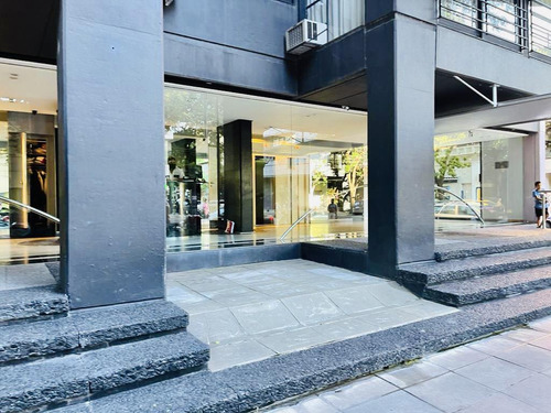 Cañitas Venta Dos Ambientes Balcon Terraza Vista Pileta Cochera Oportunidad