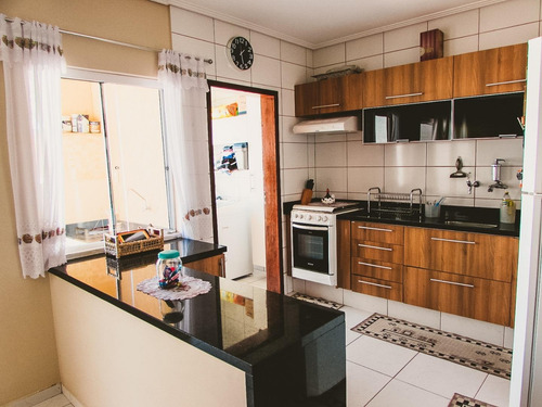 Sobrado Com 3 Dormitórios À Venda, 150 M² Por R$ 425.000,00 - Vila Santos - Caçapava/sp - So0886