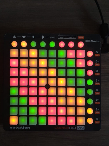 Controlador Midi Novation Launchpad Mini Mk Ii