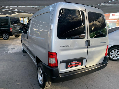 Peugeot Partner 1.6 Hdi Furgon Confort 2015
