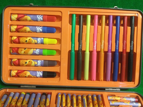 Imagem 4 de 9 de Estojo Maleta De Lata Antigo Ursinho Pooh Kit Escolar 46 Un