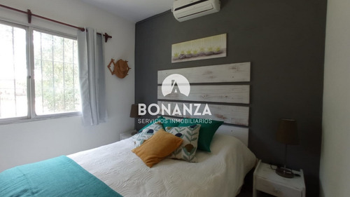Casa En Venta Atractiva Los Angeles Piriapolis