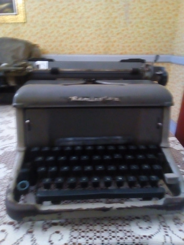 Antigua Maquina De Escribir Remington Funciona