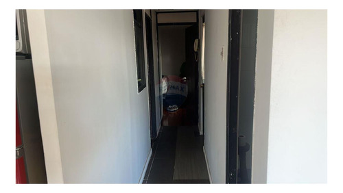 Imagen 6 de 7 de Casa Av. Grecia / Tobalaba