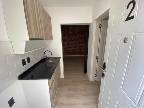 Apartamento Monoambientes En Alquiler Tres Cruces // Cordon