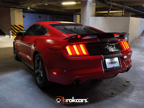 Ford Mustang 3.8 Coupe 3.7 V6 At