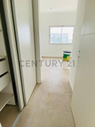 Imagen 25 de 30 de Casa En Venta Santa Lucia