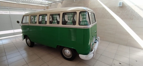 Imagem 13 de 14 de Volkswagen Kombi Luxo