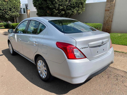Imagen 5 de 12 de Nissan Versa 2017 1.6 Sense Mt