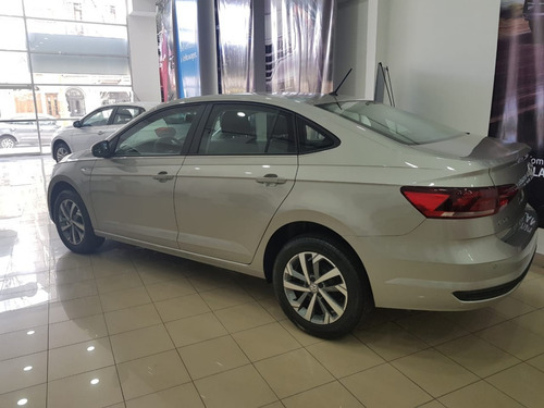 Volkswagen Virtus Comfortline Aut. (mb)