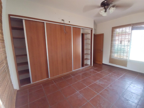 Casa De 4 Dormitorios En Barrio Privado San Joaquín, Exaltación De La Cruz