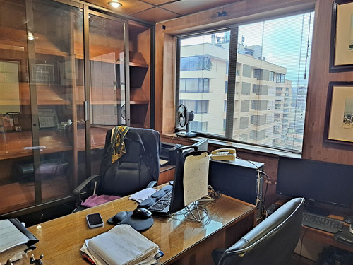 Oficina, Recepción, Privado, Baño, Estac. En C.financ. Vitac