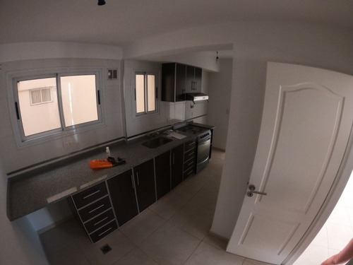 Imagen 2 de 11 de Departamento En Venta En Ramos Mejia