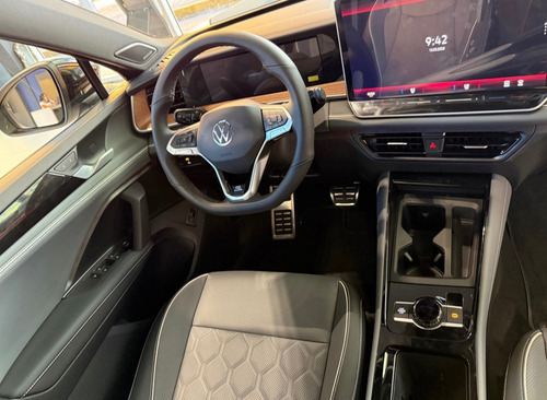 Volkswagen Tiguan 1.4 Tsi R-Line Dsg7