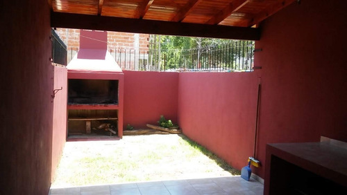 Imagen 3 de 13 de Venta Triplex Al Frente - Calle 76 N° 691 - Mar Del Tuyu