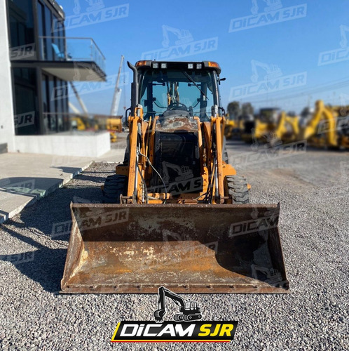 Imagen 4 de 8 de Retroexcavadora Case Modelo 580n 4x4 Año 2017
