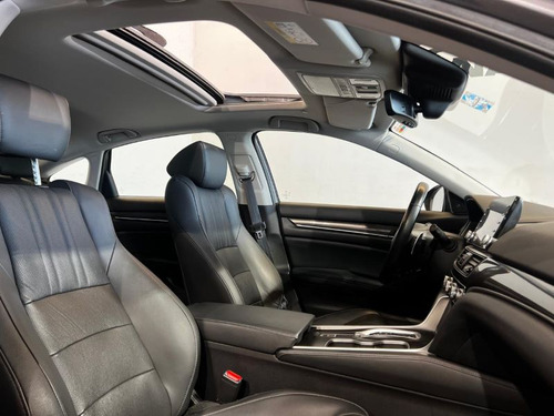 Honda Accord 2.0 Touring At