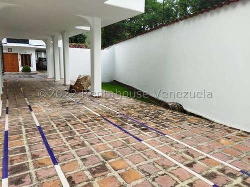 Imagen 22 de 23 de Townhouse En Venta Barrio Sucre Maracay 23-15286 Hc