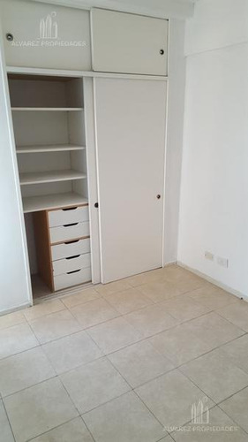 Imagen 10 de 13 de Departamento - Moron.