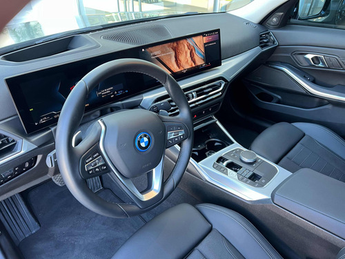 BMW Serie 3 2.0 330E Sedan Sportline