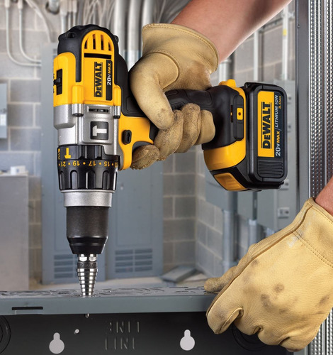 Imagen 4 de 10 de Taladro Atornillador Inalambrico Dewalt 20v Dcd985 Percutor