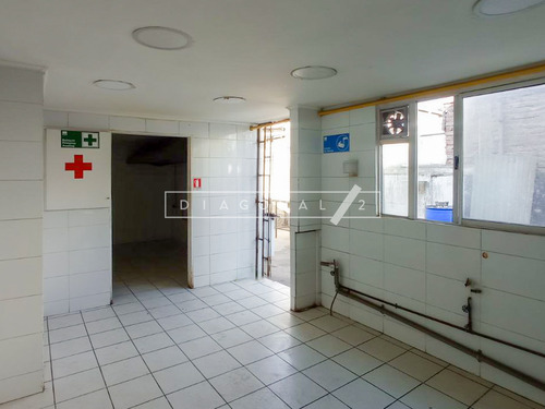 Local Comercial En Venta En Vitacura